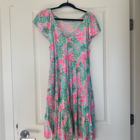 Lilly Pulitzer Dresses & Skirts - Lilly Pulitzer Pink, Blue and Green swing dress